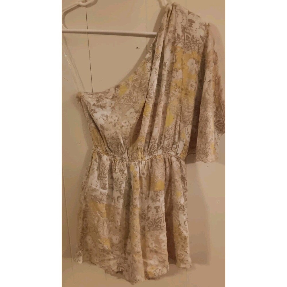 Emily Wonder Women's Pink Floral One Shoulder Romper Size S Summer Cottage Beach
